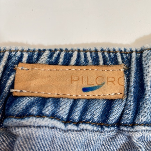 Pilcro Ultra High Rise Relaxed Pull On Jeans Size L Soft Elastic Waist EUC - Picture 11 of 16